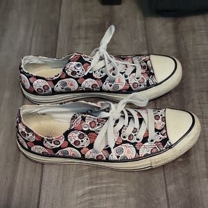 Converse Chuck Taylor Shoes, Men's 6, Women's 8, With Dia De Los Muertos Skulls